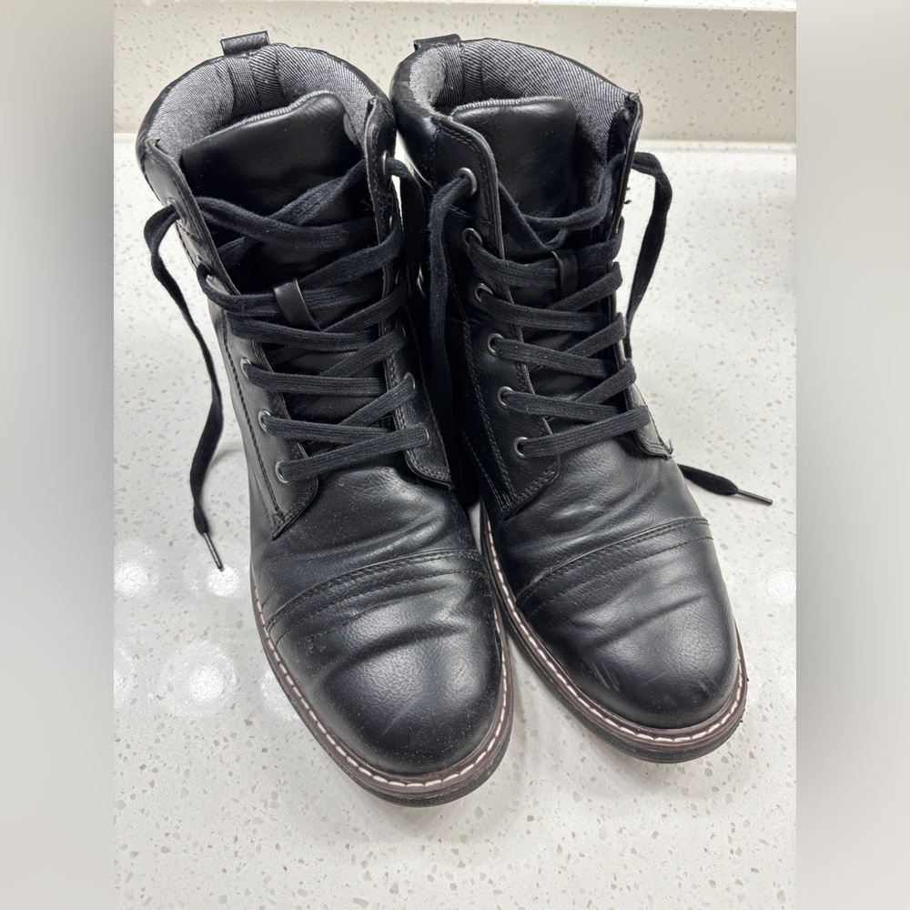 Good Fellow Black PU boots